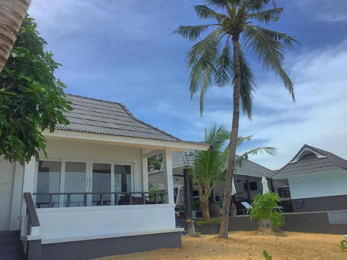 The Cosy Beach Resort Mae Nam